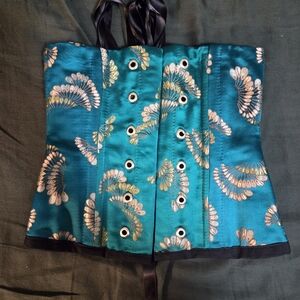 Underbust Corset with Feather Pattern